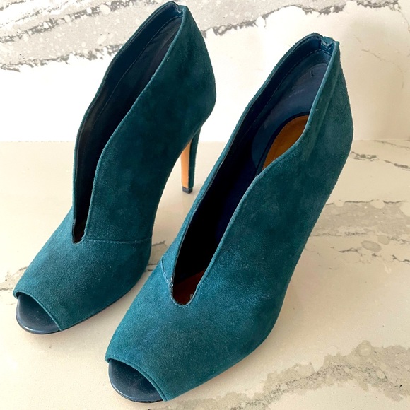Halogen Teal Green Blue Peep Toe Pump - Picture 1 of 5